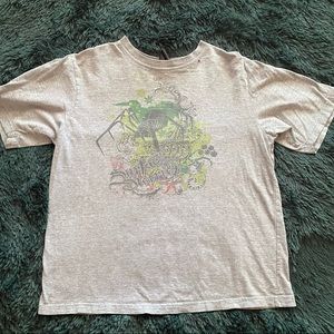 surf district graphic t-shirt